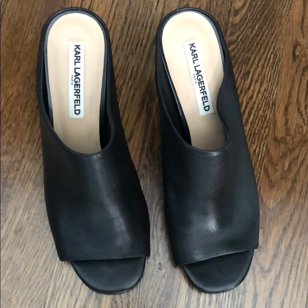 Karl Lagerfeld slip on pumps